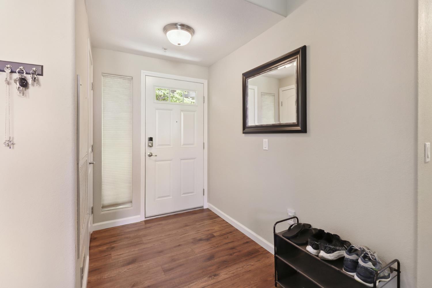 Property Photo: 400 Moon Circle 428 CA 95630