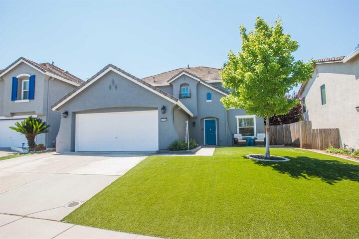 Property Photo:  2210 Arnold Drive  CA 95765 