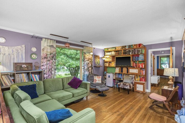 Property Photo:  4117 Saunders Ave  TN 37216 