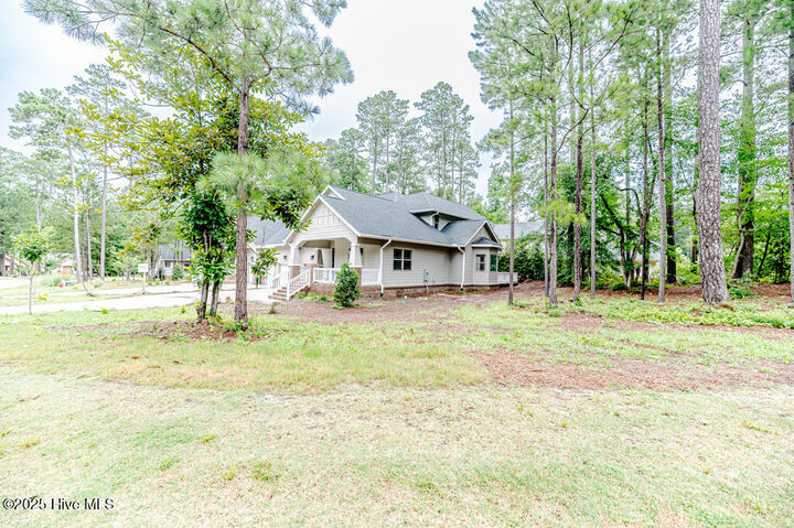 Property Photo: 81 Lamplighter Village Drive NC 28374