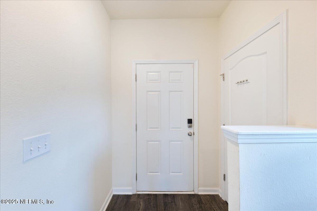 Property Photo: 8455 Cape Fox Drive FL 32222