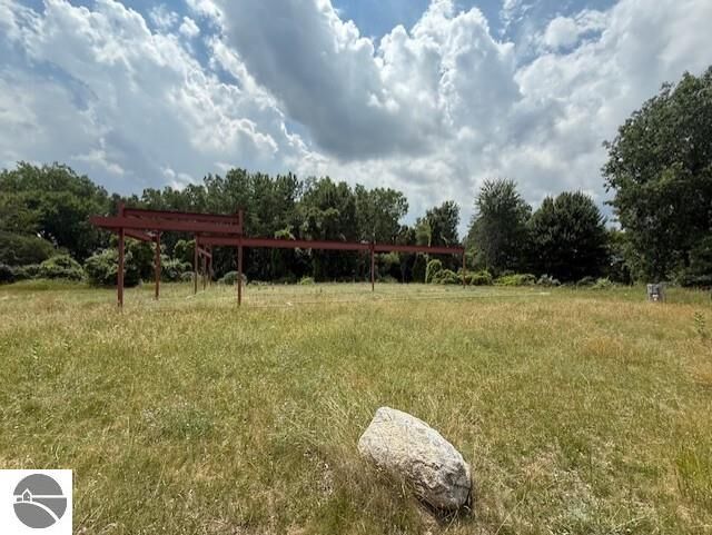 Property Photo:  595 Heather Lane  MI 48801