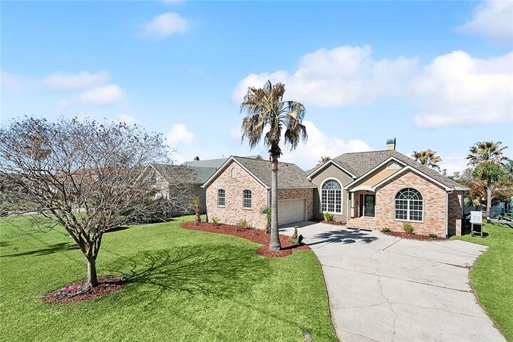 1042 Mariners Cove Boulevard  Slidell LA 70458 photo