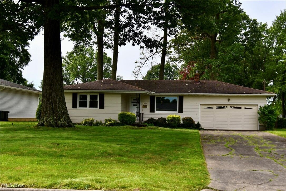 Property Photo:  4689 Crabwood Drive  OH 44515 