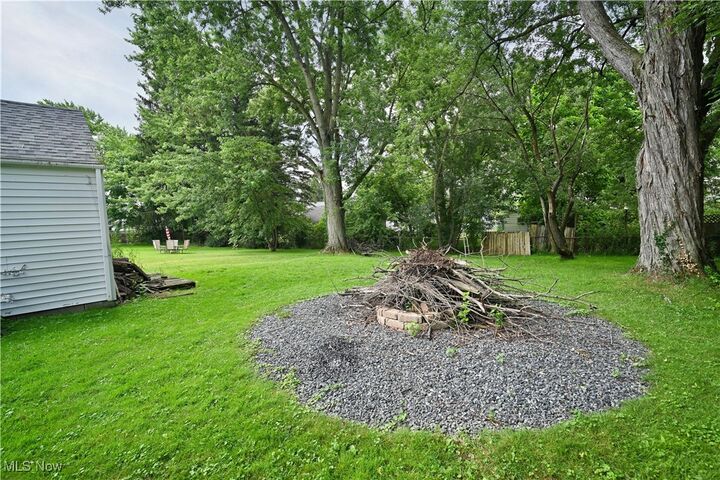 Property Photo: 446 S Edgehill Avenue OH 44515