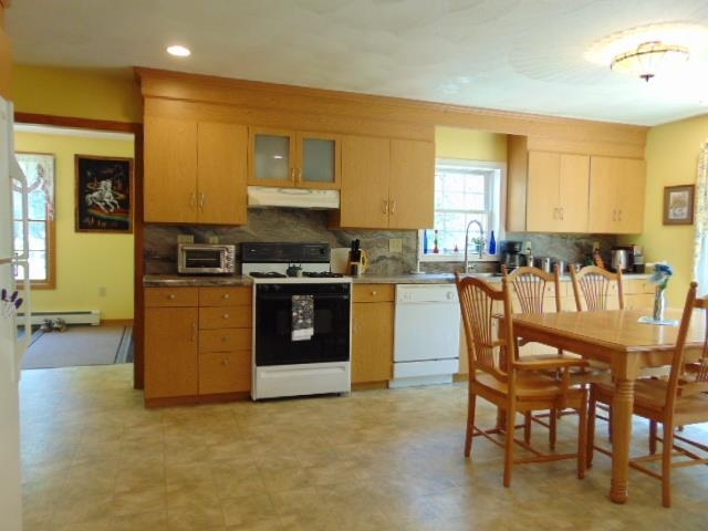 Property Photo:  6 Dollof Brook Road  NH 03253 