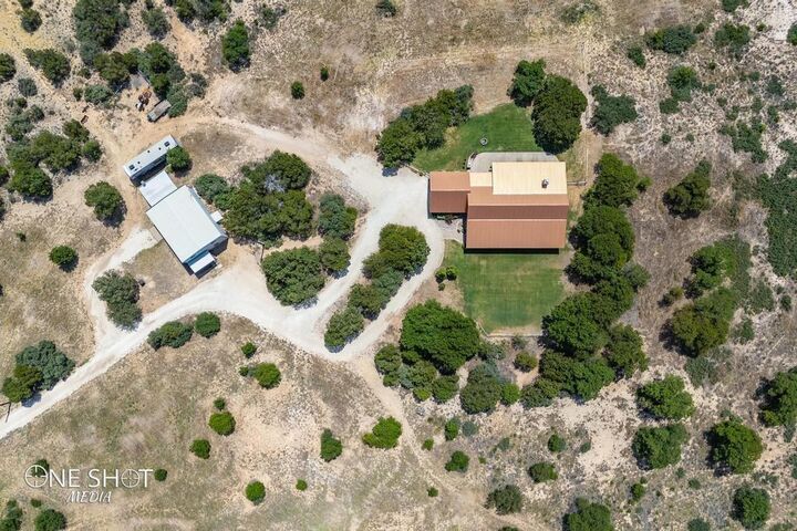 Property Photo:  217 Cr  322 A  TX 79562 