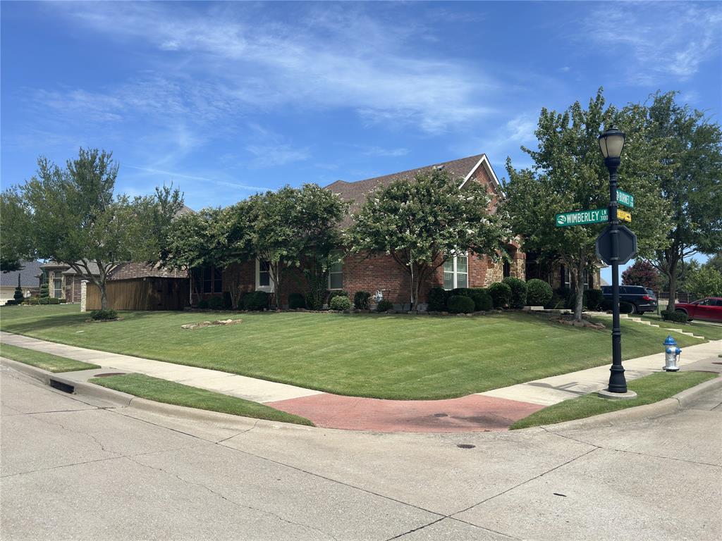 Property Photo: 3226 Burnet Circle TX 75032