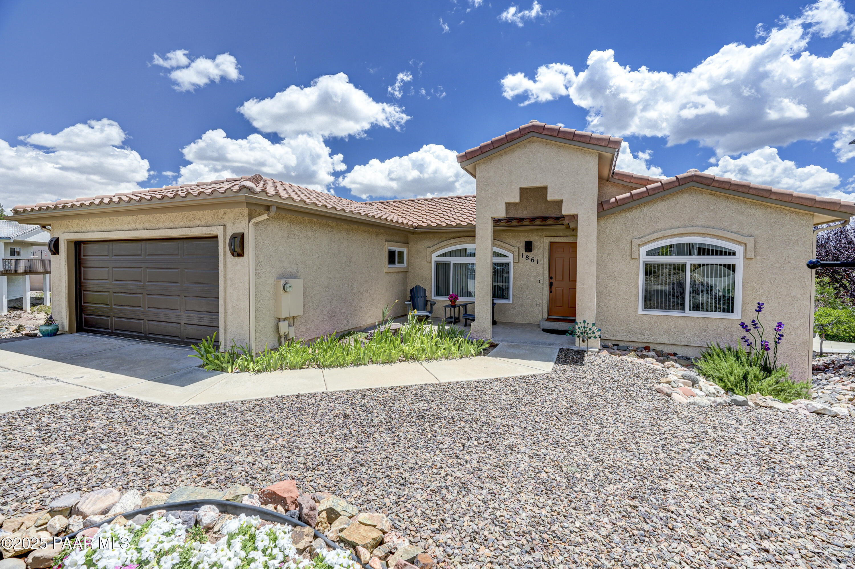 Property Photo:  1861 Oriental Avenue  AZ 86301 