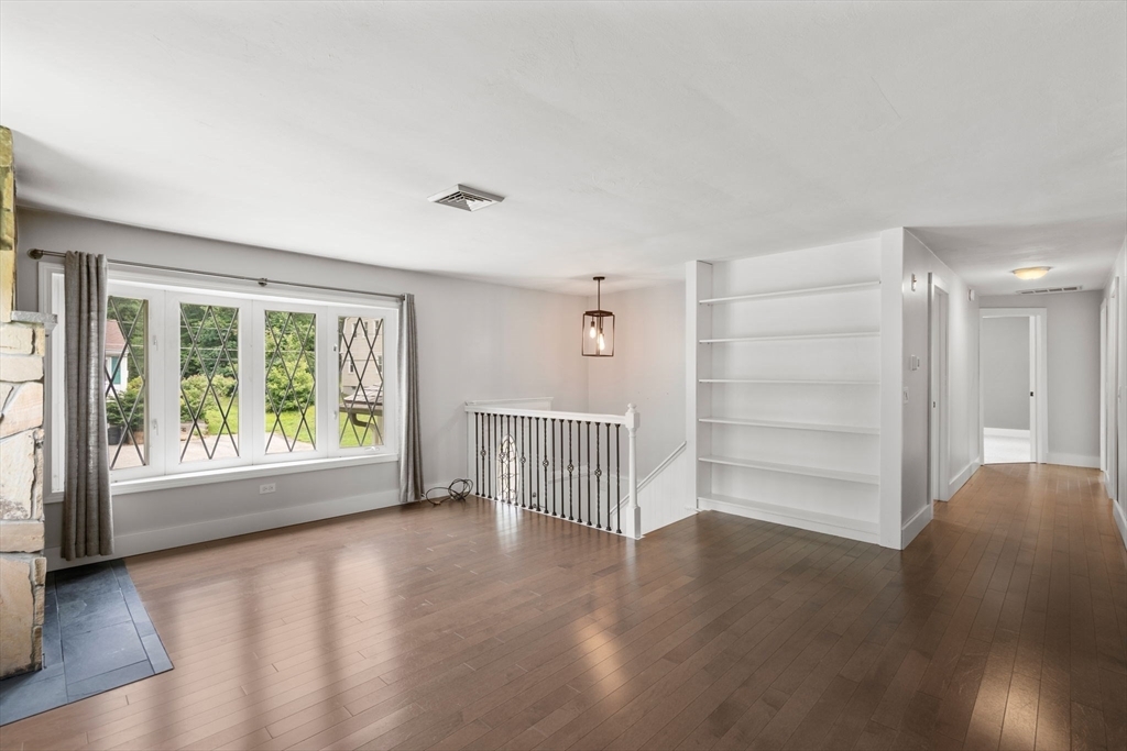 Property Photo: 35 Nancy Dr MA 01570