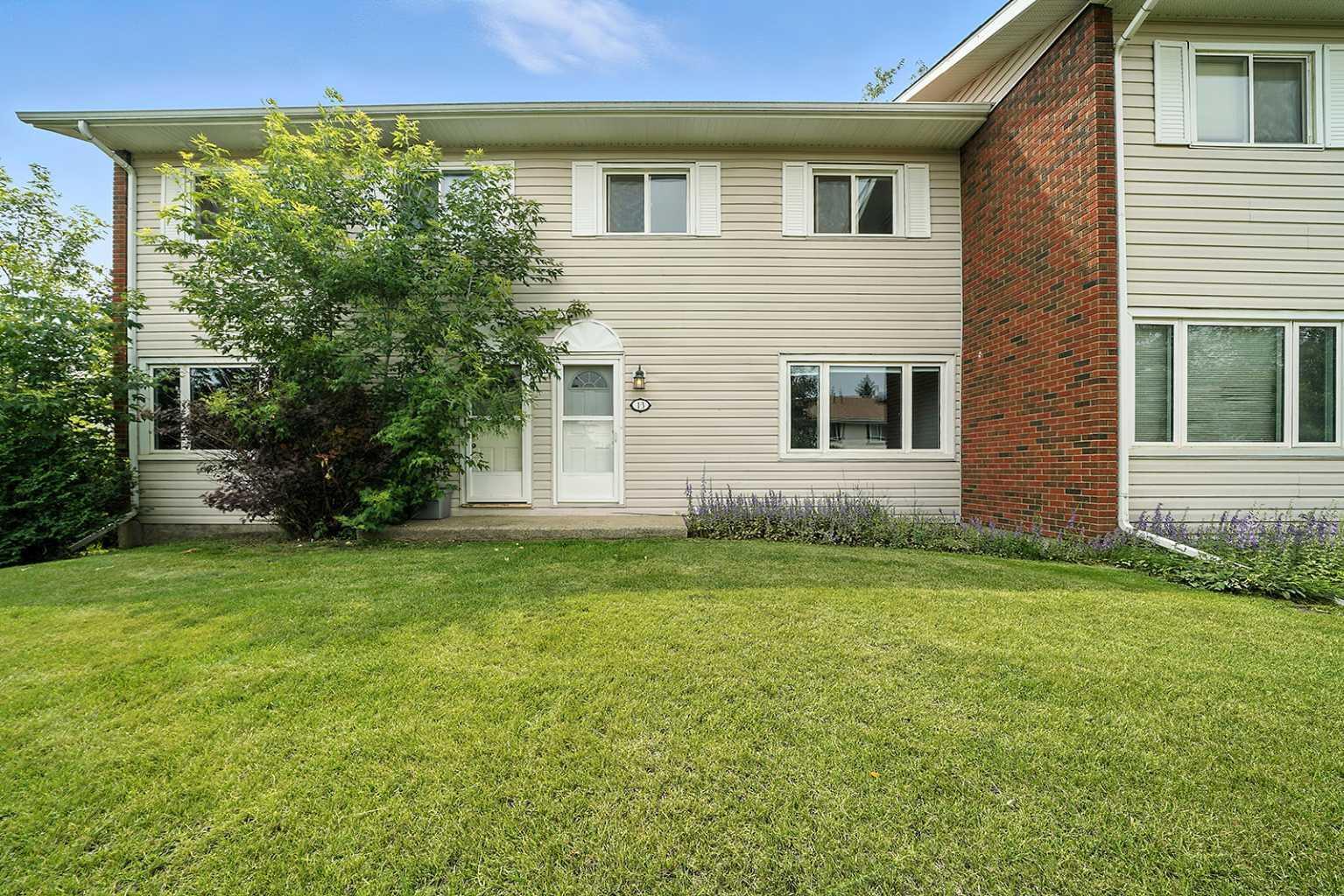 15 Stanton Street 13  Red Deer AB T4N 0B9 photo