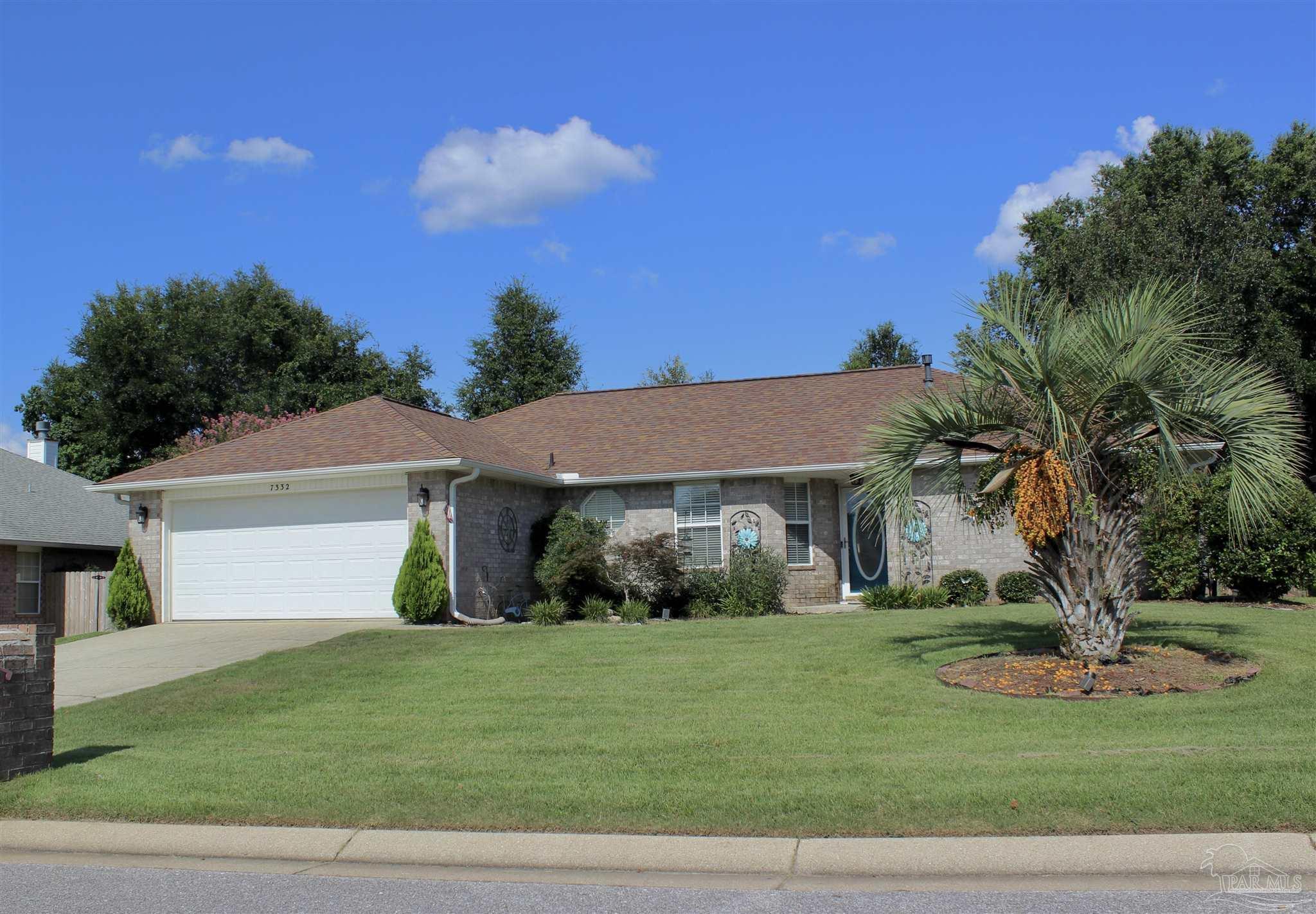 Property Photo: 7332 Tannehill Dr FL 32526