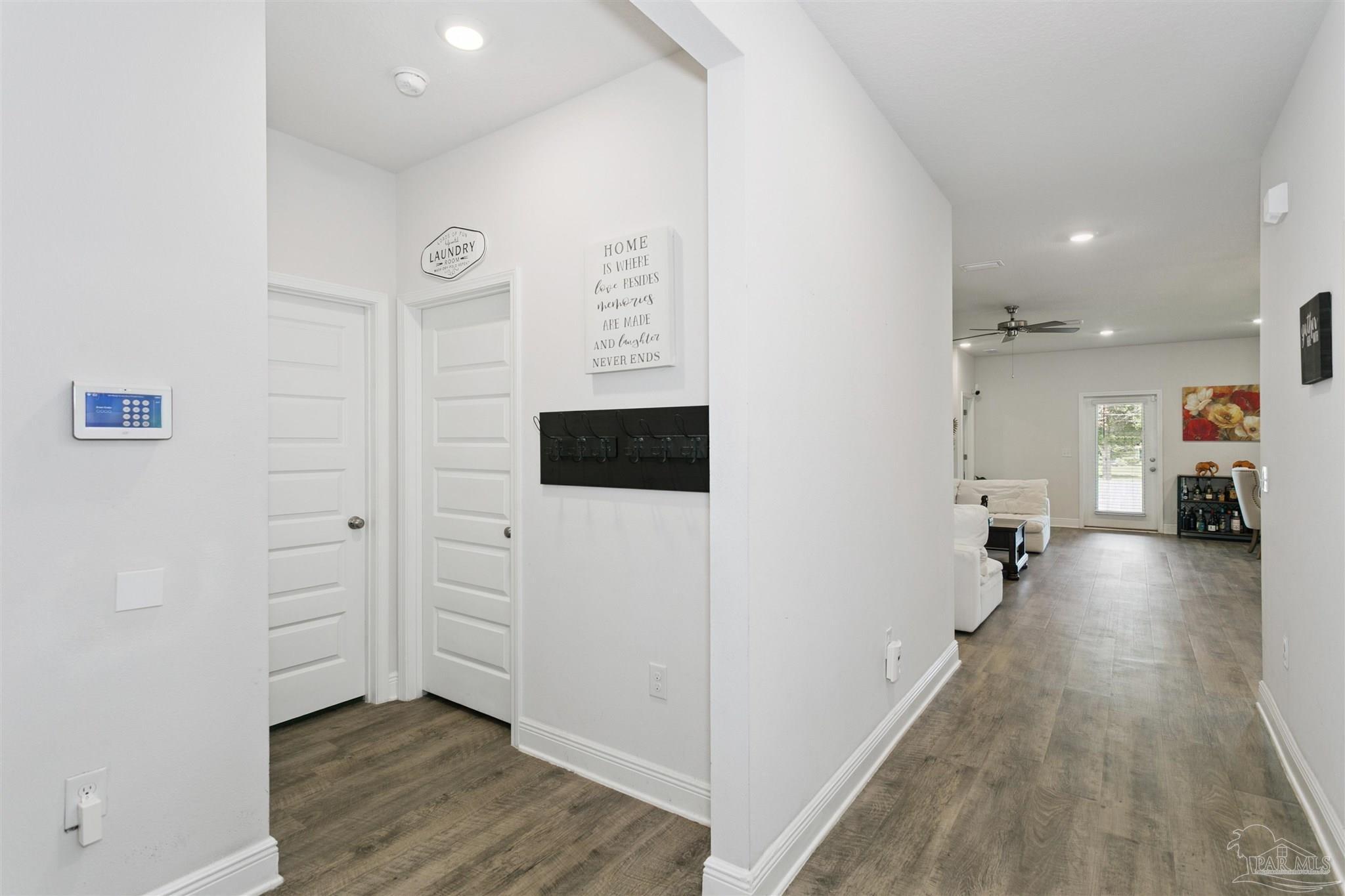 Property Photo: 8038 Burnside Loop FL 32526