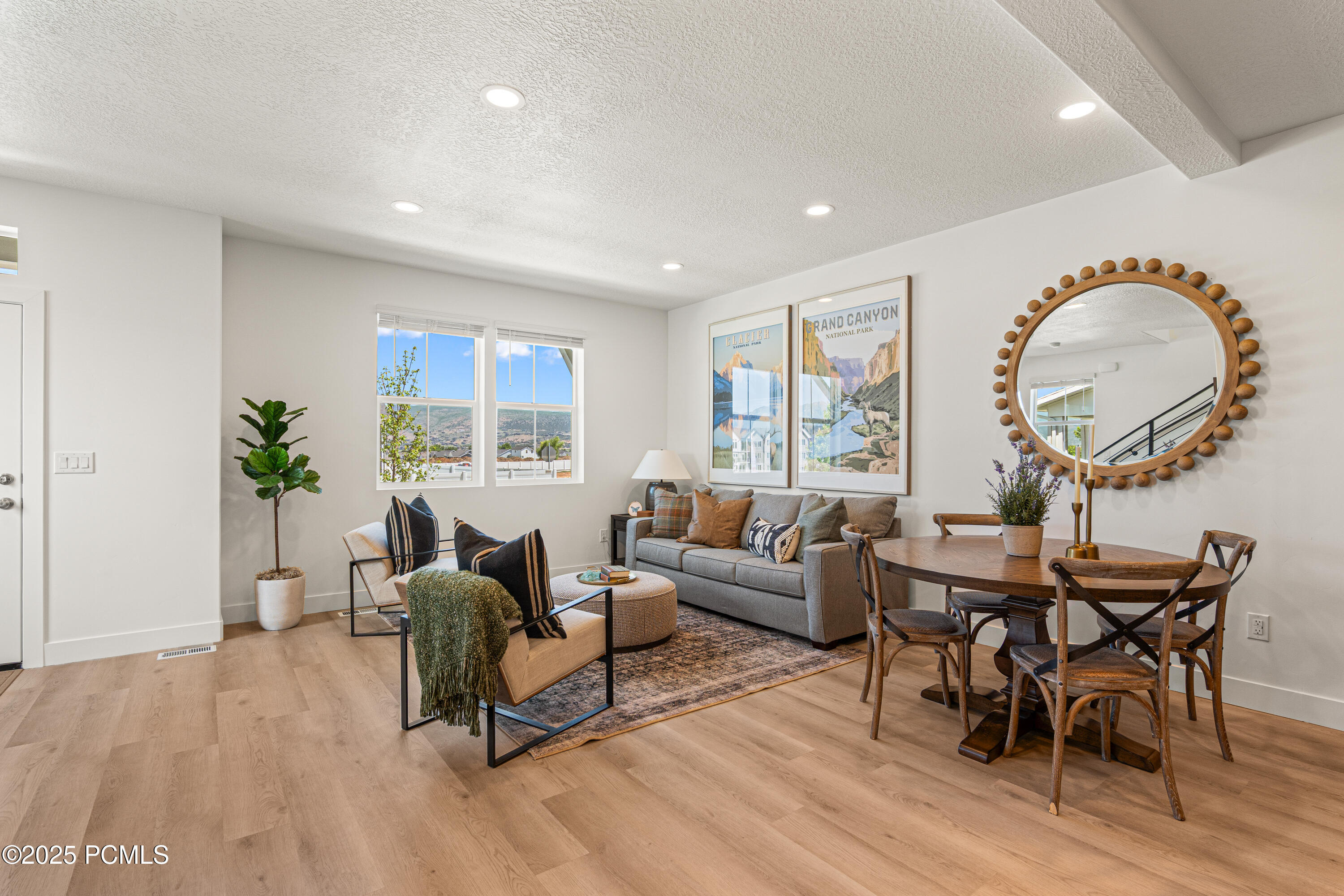 Property Photo: 1044 E 1930 S UT 84032