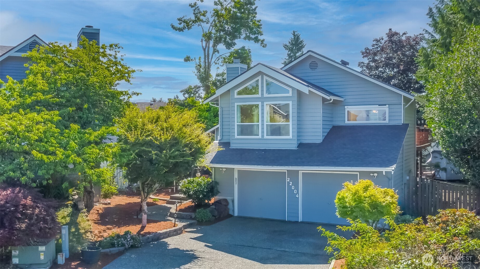 Property Photo:  22004  117th Avenue SE  WA 98031 
