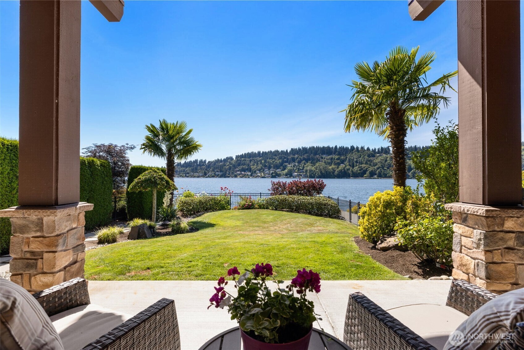 Property Photo: 4261 Williams Avenue N WA 98056