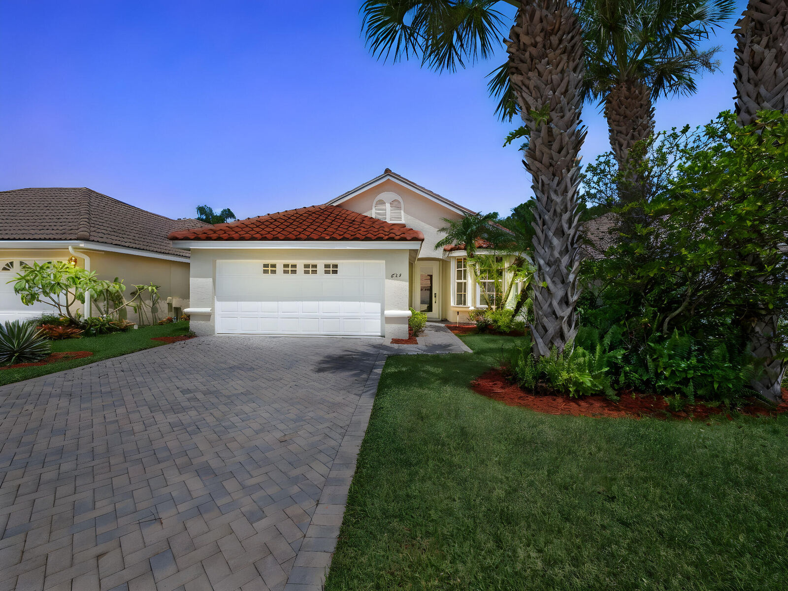 Property Photo:  624 SW Saint Thomas Cove  FL 34986 