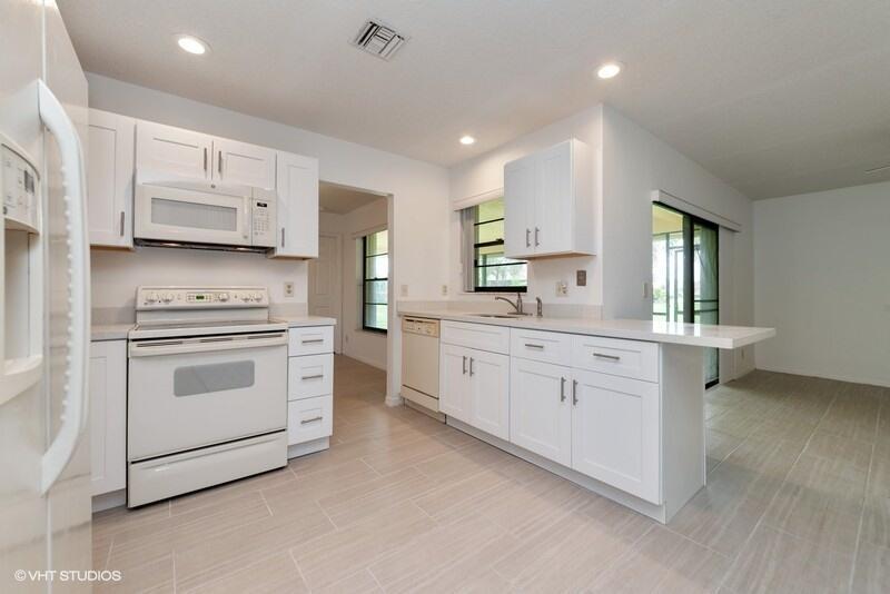 Property Photo: 8490 White Egret Way FL 33467