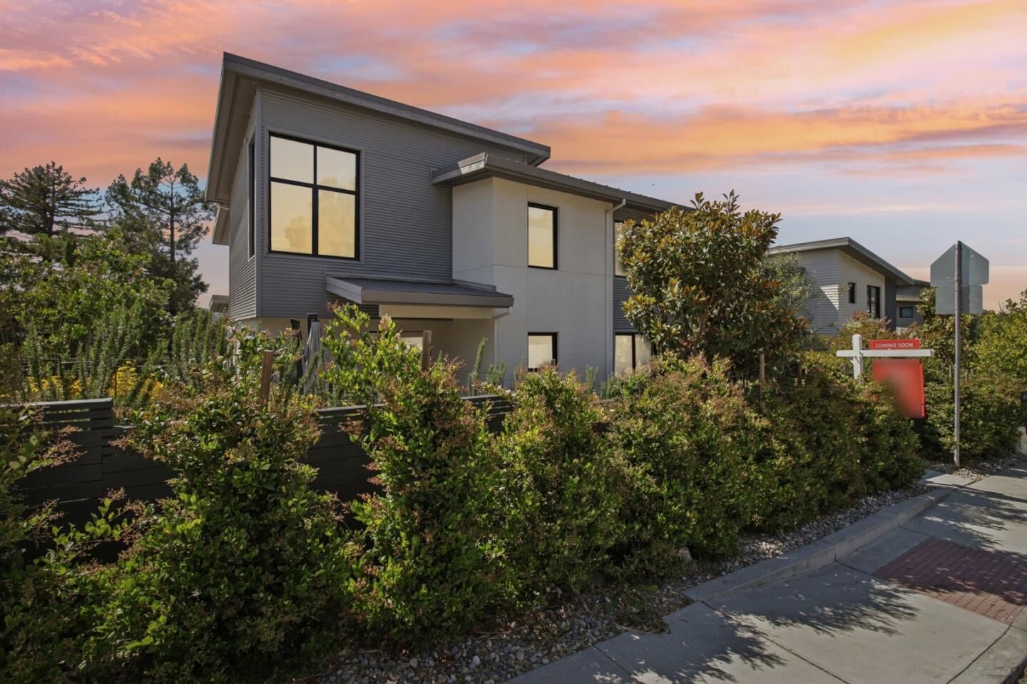 Property Photo: 90 Gateway Court CA 94070