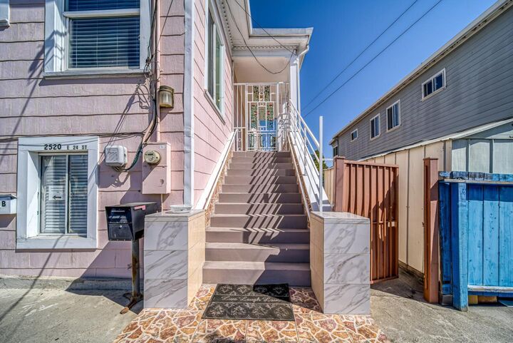 Property Photo: 2520 East 24th Street CA 94601