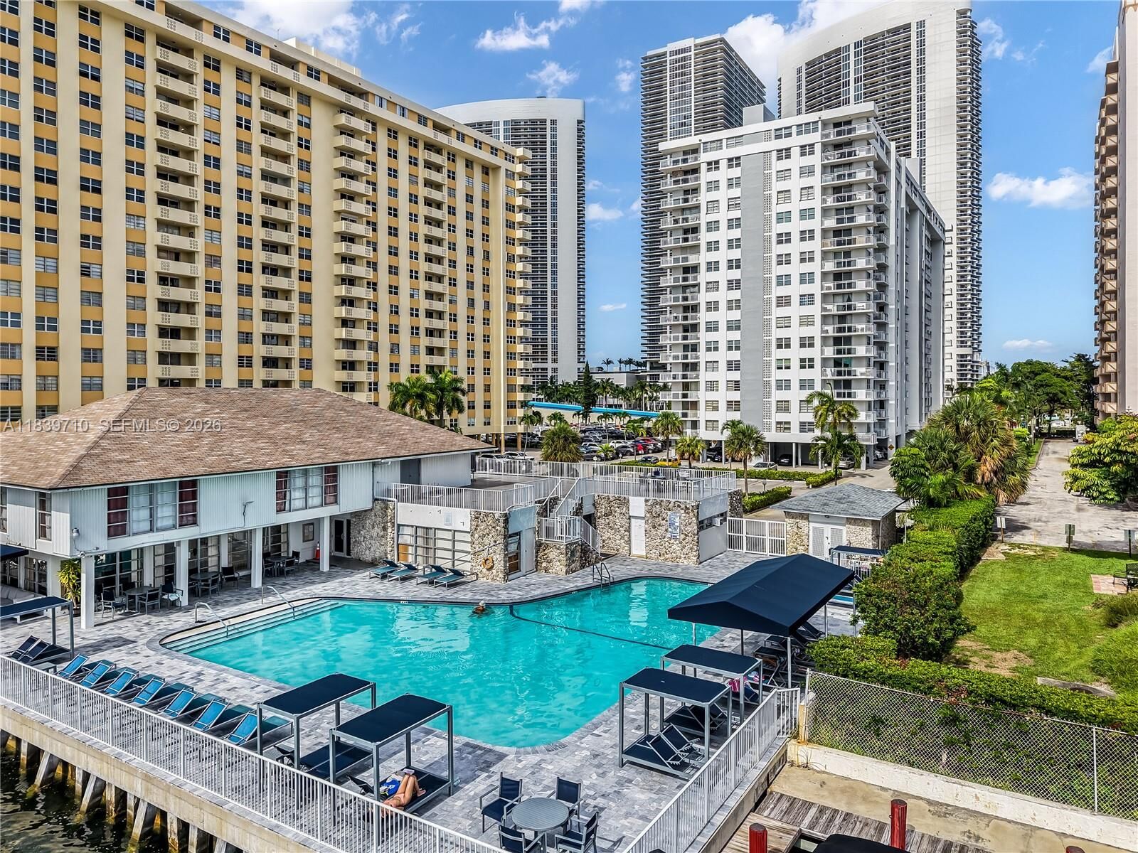 Property Photo:  1849 S Ocean Dr 507  FL 33009 