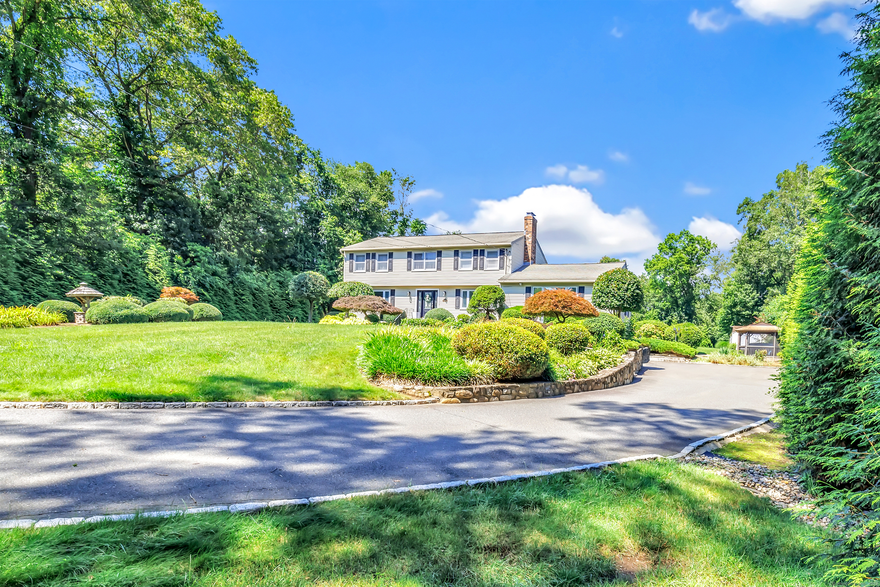 71 Lobsterback Road  Shelton CT 06484 photo