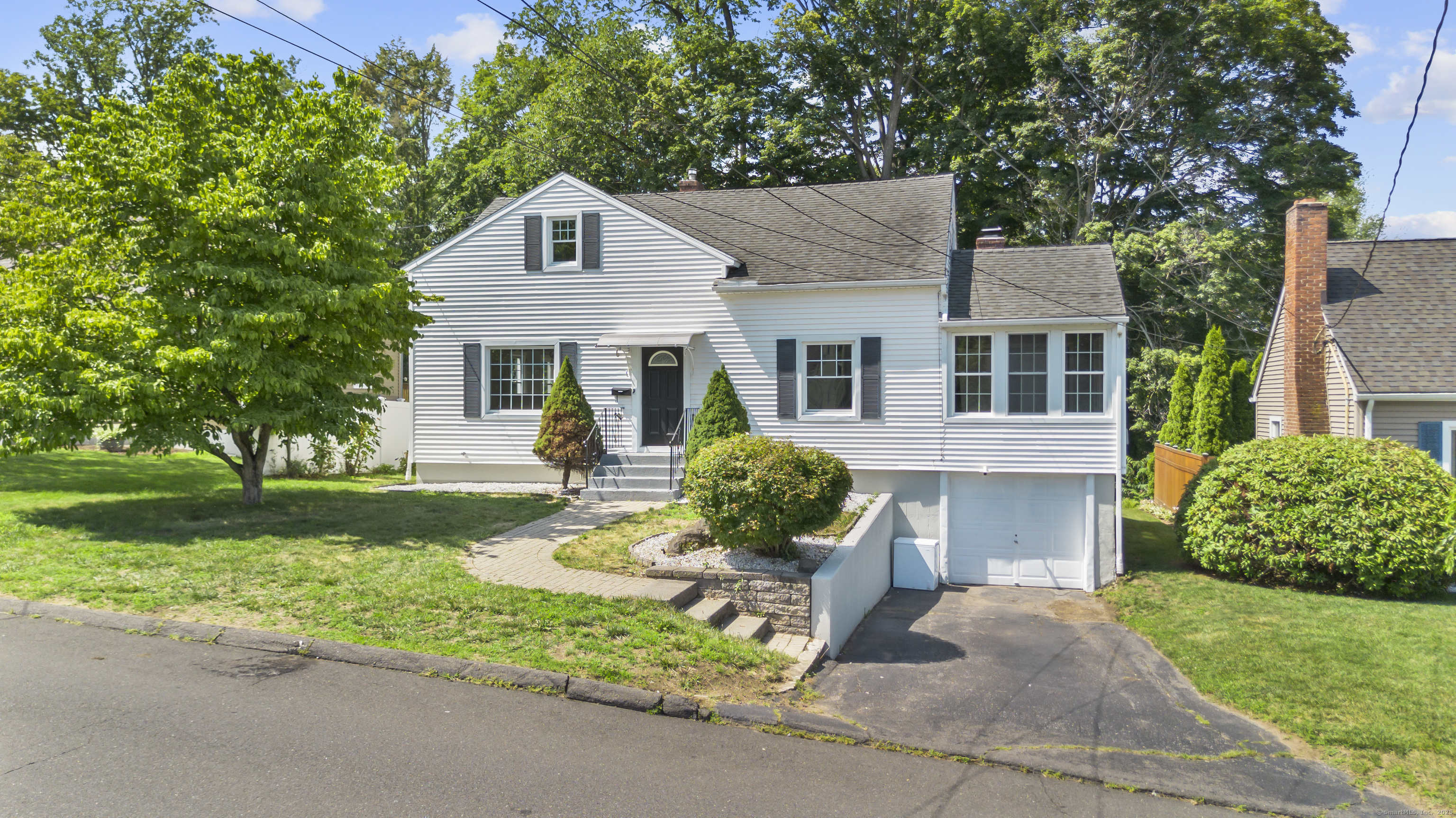 157 Moody Street  Bristol CT 06010 photo