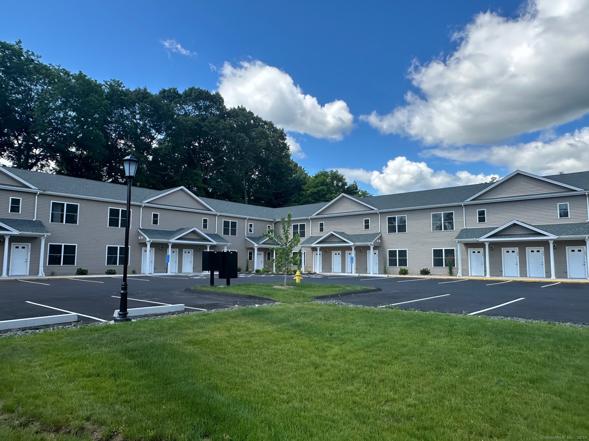 Property Photo:  136 Liberty Street 111  CT 06489 