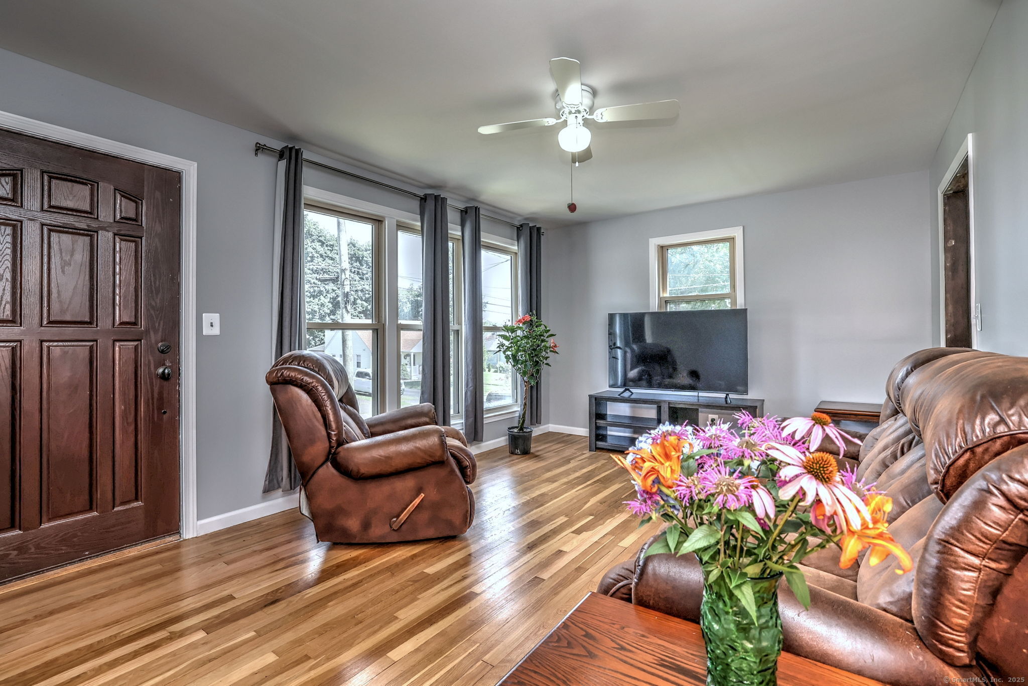 Property Photo: 31 Bruce Lane CT 06451