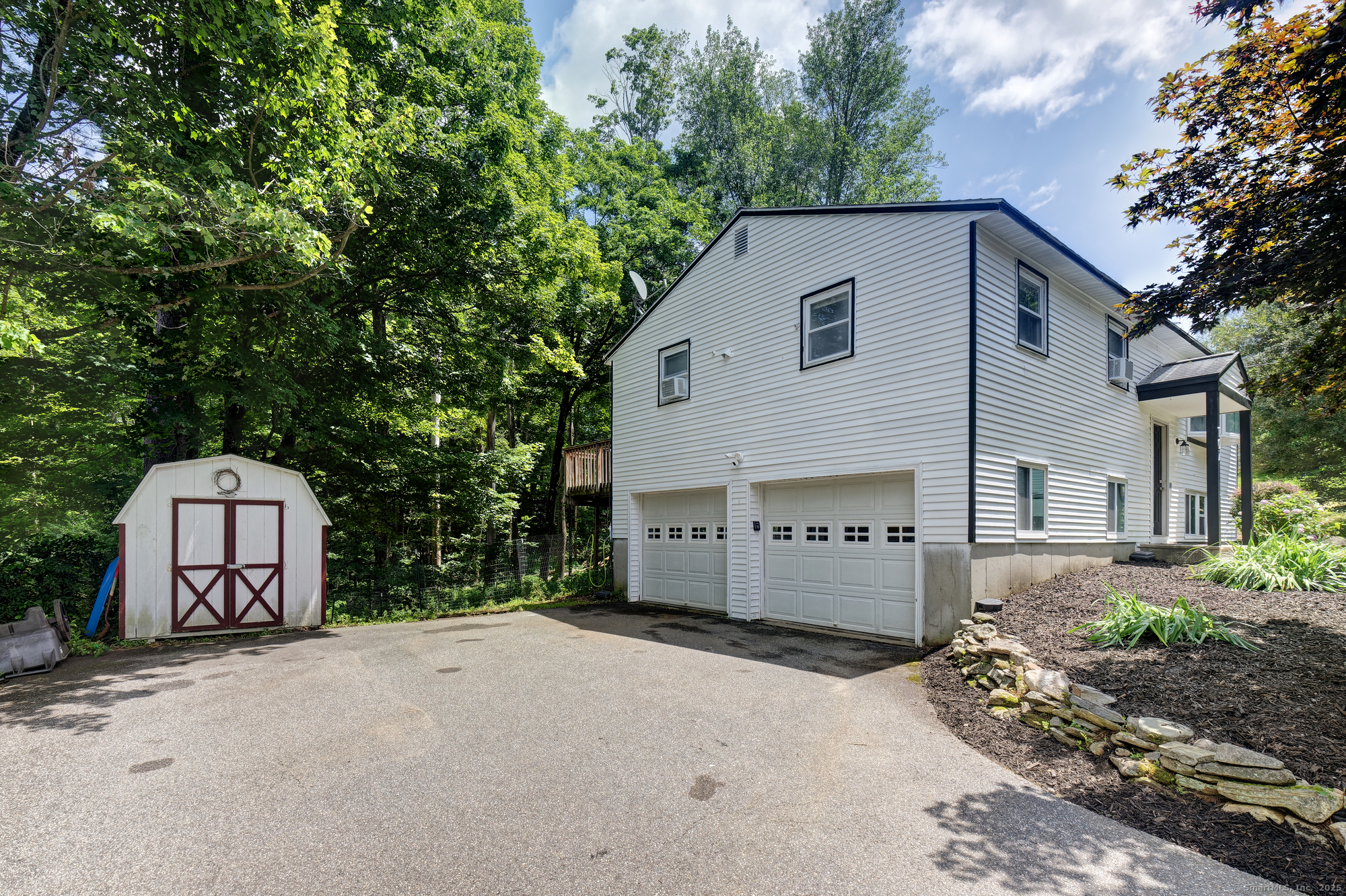 Property Photo: 107 Old North Road CT 06098