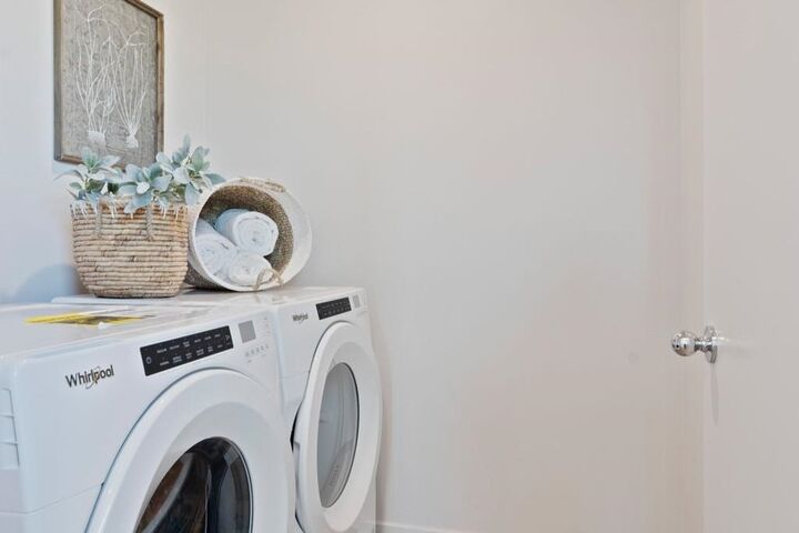 Property Photo: 135 S Braeburn Ave WA 99006