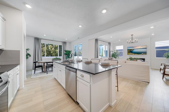 Property Photo:  3059 S Coulter Ln  WA 99037 