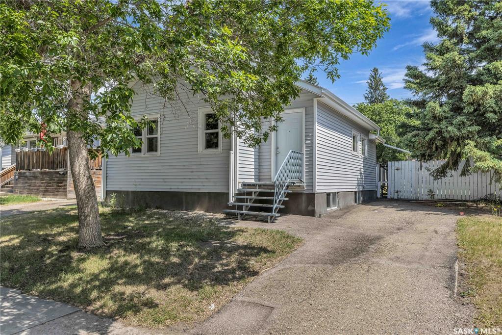 Photo de la propriété: 424 M Avenue N SK S7L 2S6