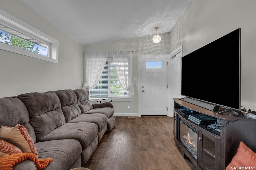 Photo de la propriété: 5413 Campling Avenue SK S4W 0L5