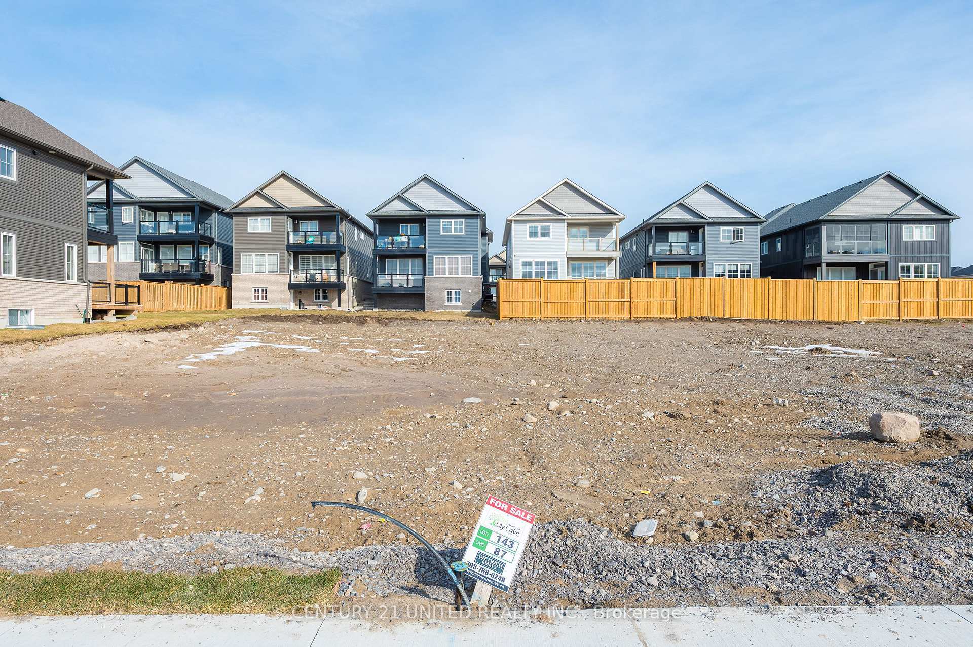 Property Photo:  87 York Drive  ON K9K 0H6 