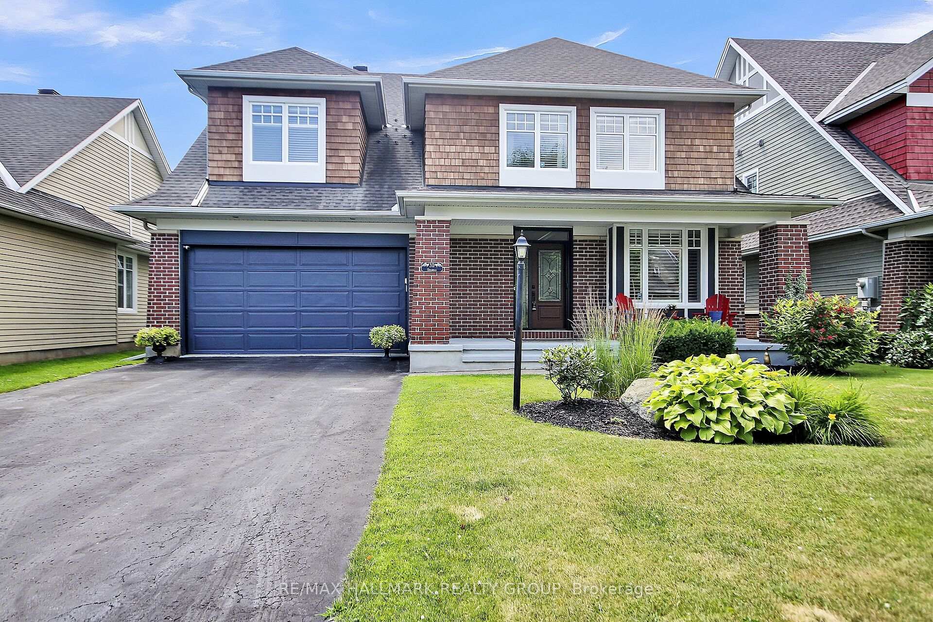 30 Oakbriar Crescent  Barrhaven ON K2J 5G1 photo