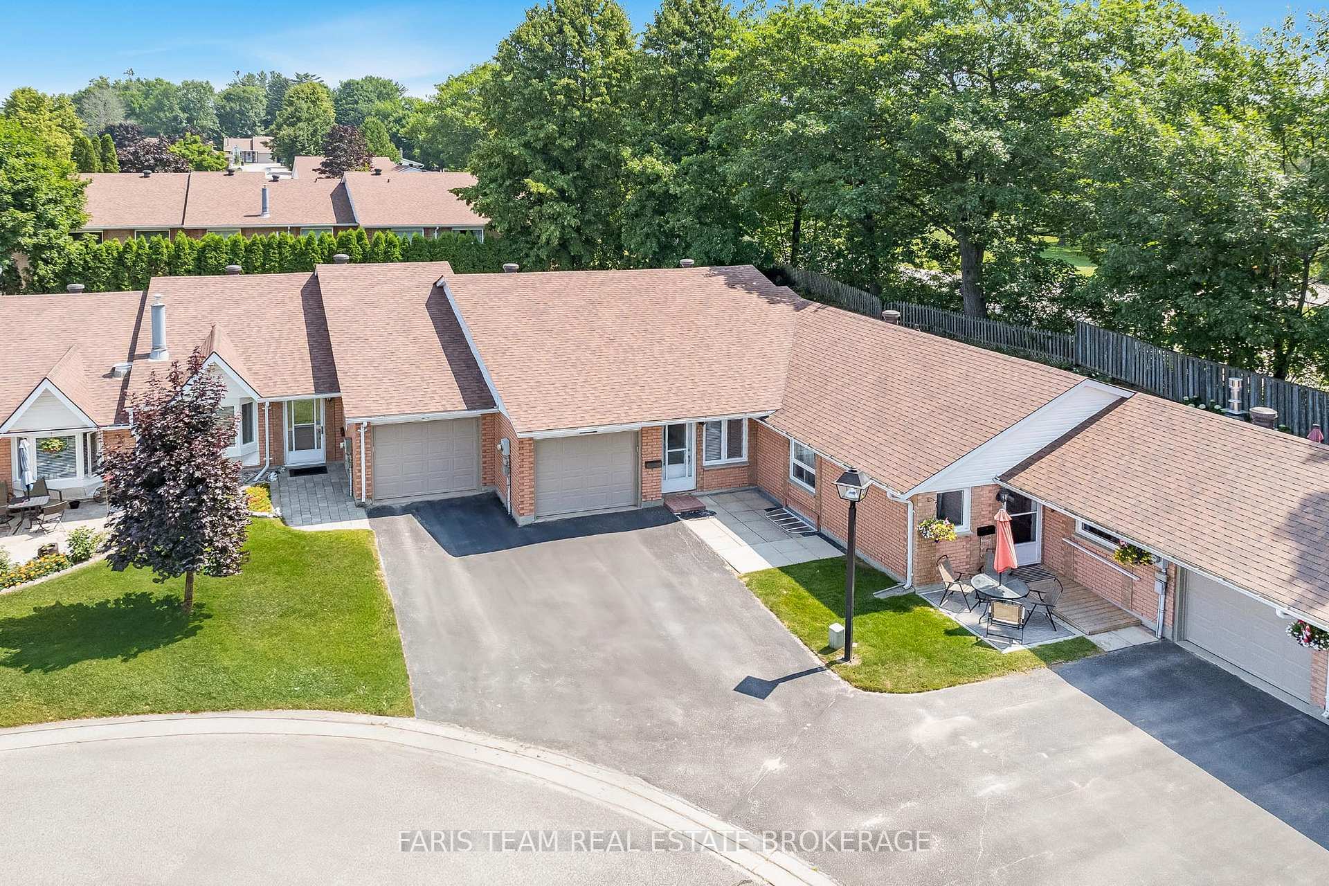 Property Photo: 696 King Street 48 ON L4R 5B7