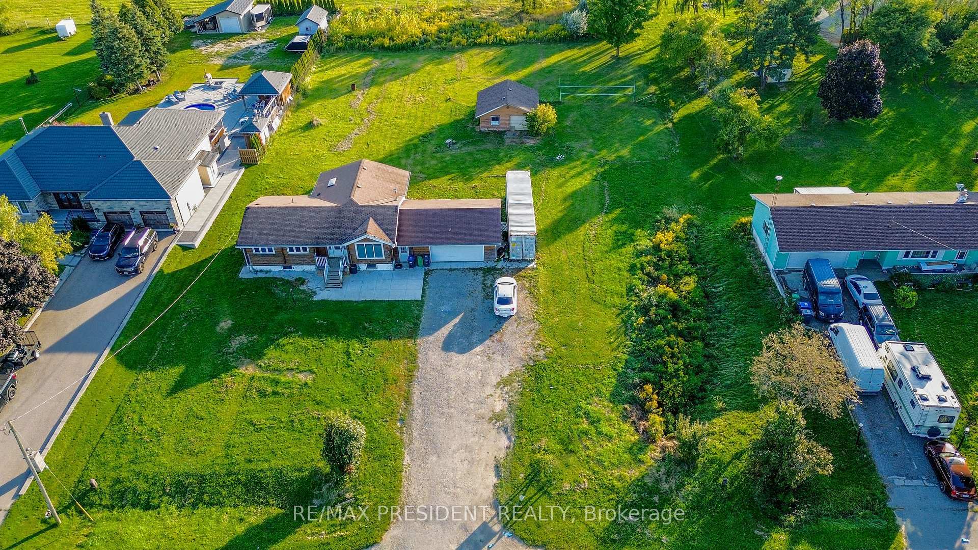 Property Photo:  13924 Kennedy Road  ON L7C 2G2 