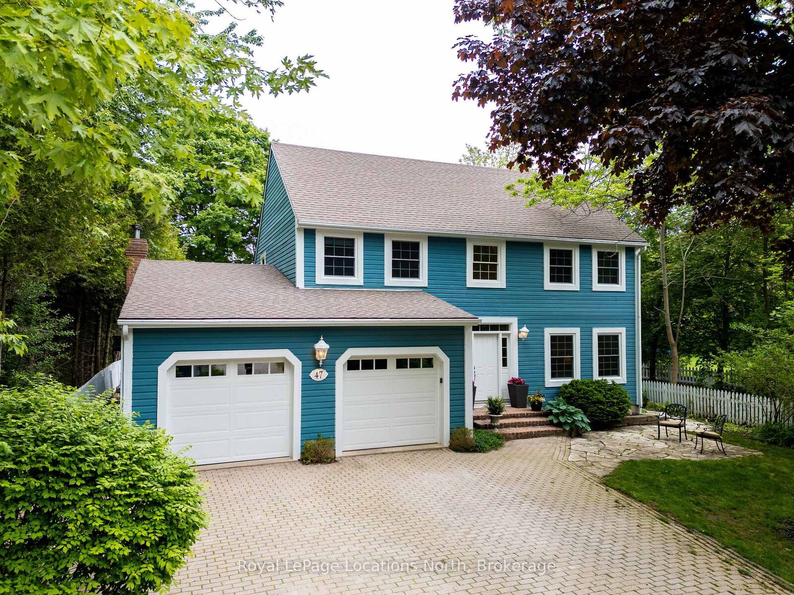 Property Photo: 47 Vera Street ON N4L 1B2