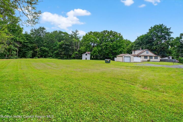 Property Photo:  283 Hawleys Corners  NY 12528 