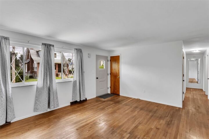 Property Photo: 2038 Alfred St PA 15212