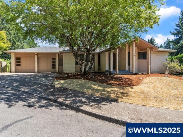 Property Photo:  4582 20th Ct S  OR 97302 