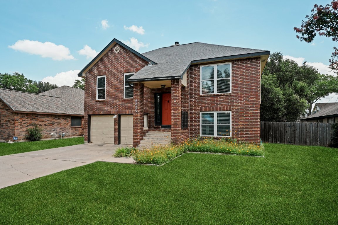 Property Photo: 17005 Simsbrook Drive TX 78660