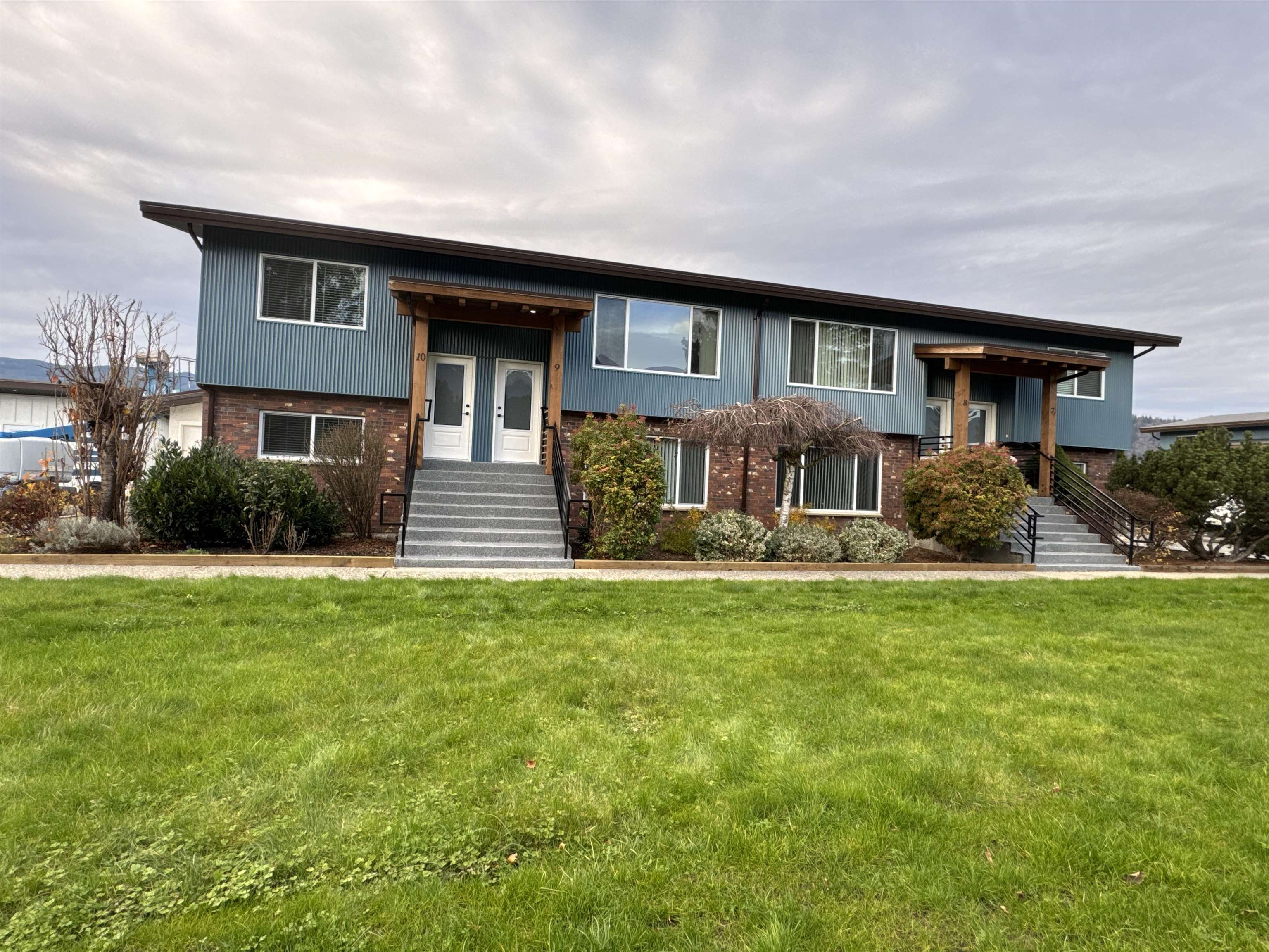 Property Photo: 1725 Beaman Drive 10 BC V0M 1A3