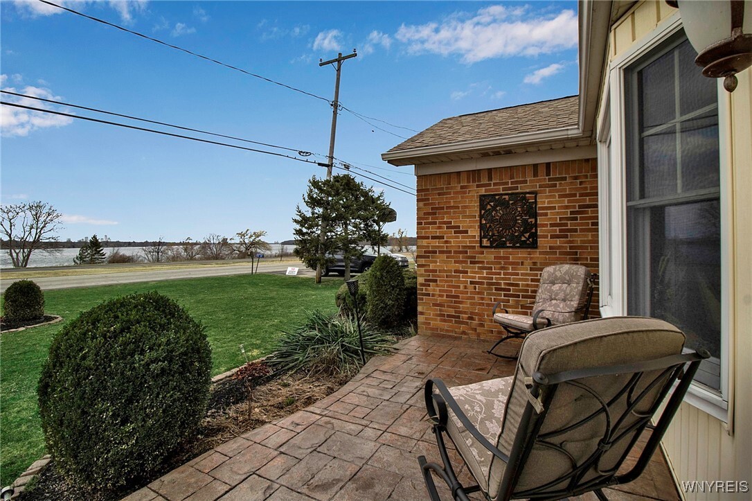 Property Photo: 3703 West River Road NY 14072
