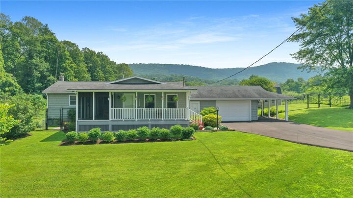 2083 W Danby Road  Newfield NY 14867 photo