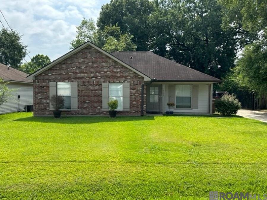 Property Photo: 14192 Parkview Dr LA 70769