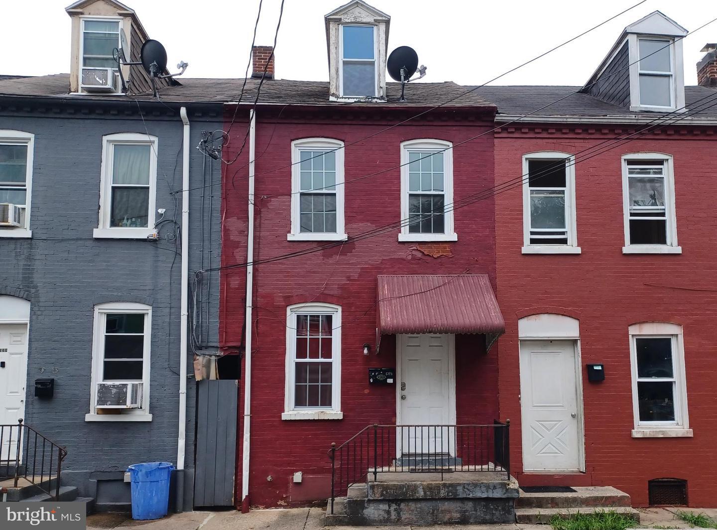 539 Green Street 1/2  Lancaster PA 17602 photo
