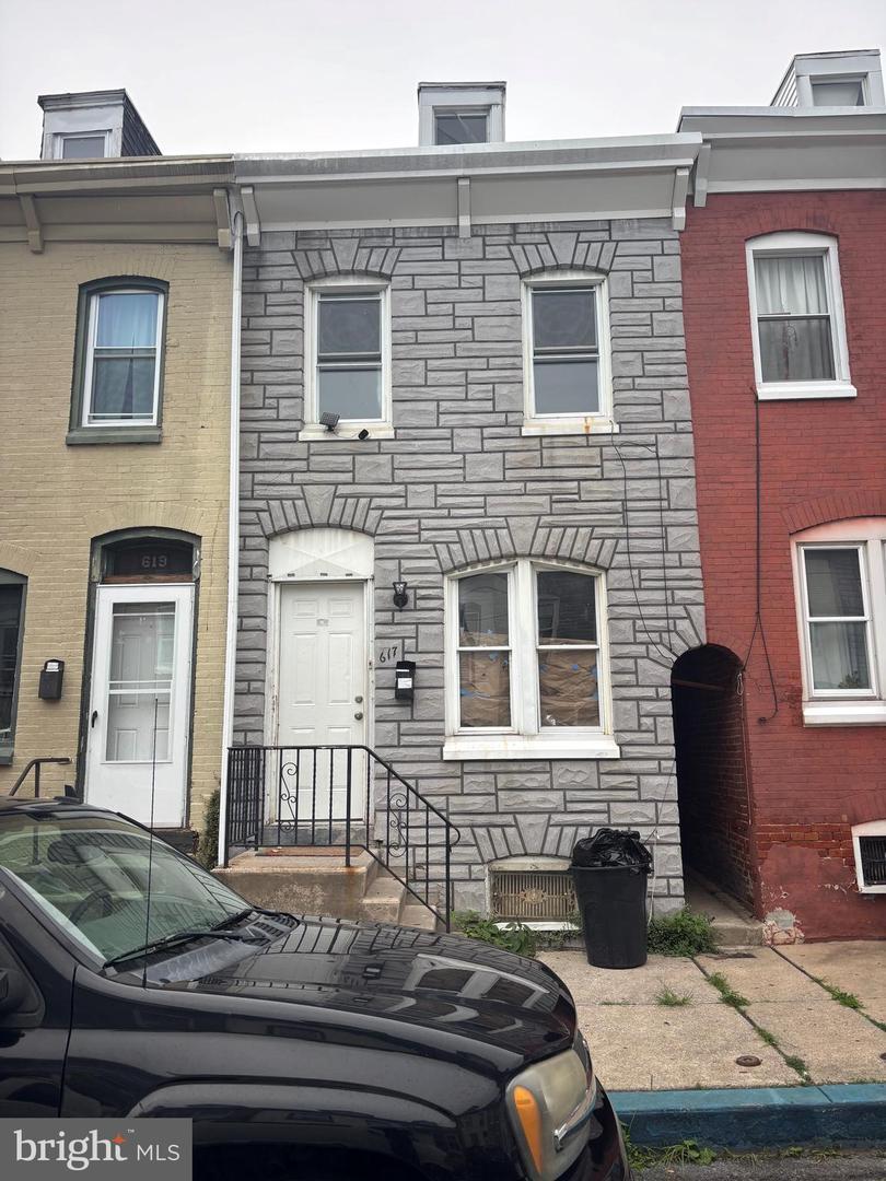617 Birch Street  Reading PA 19604 photo