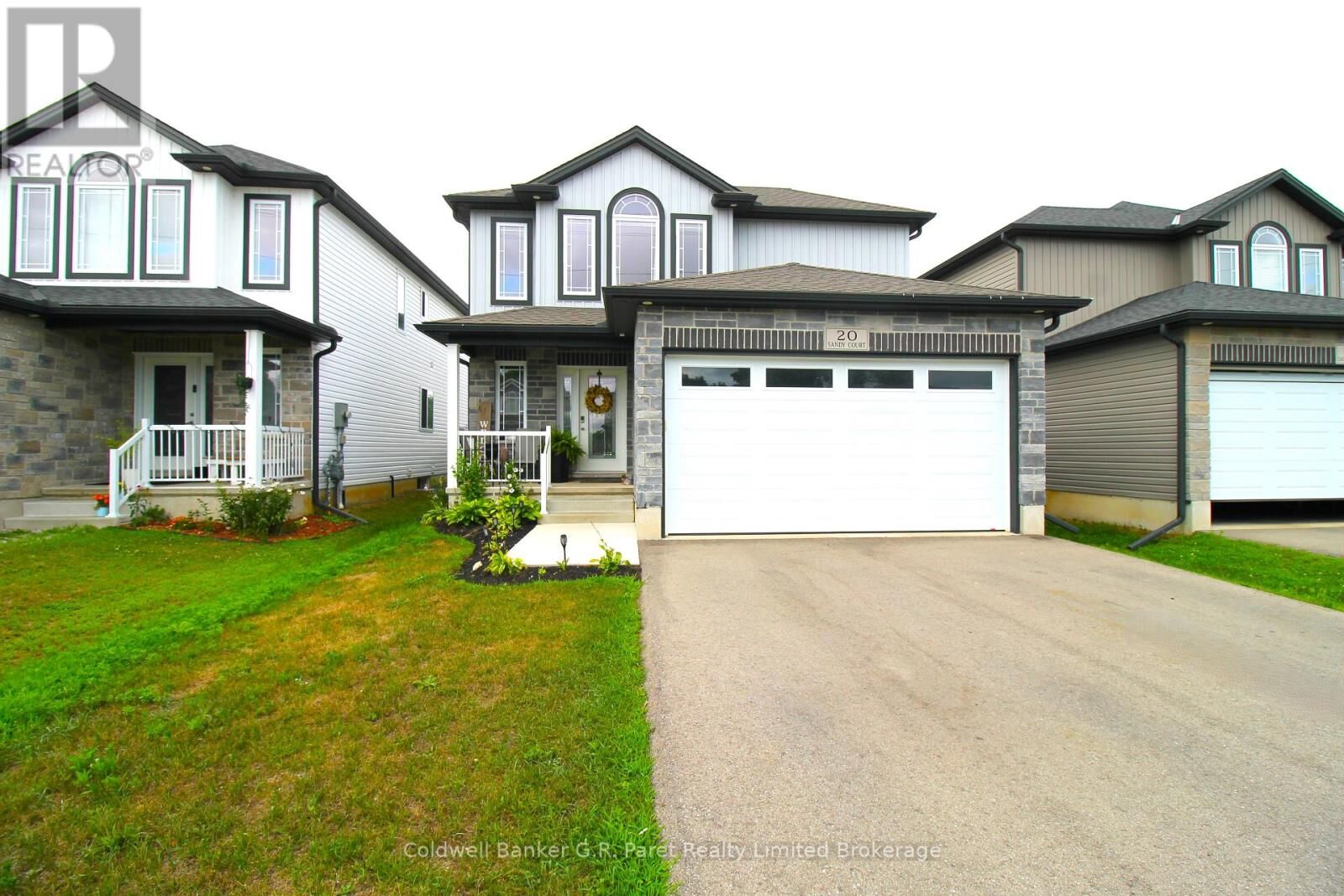 Property Photo:  20 Sandy Court  ON N4G 0H6 